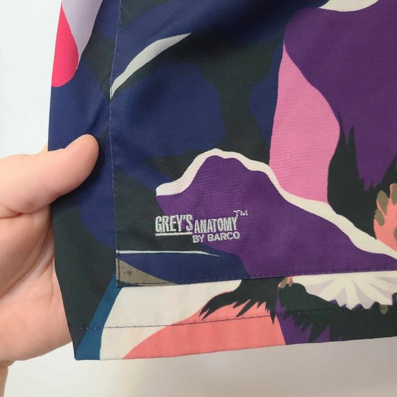 Plus Size Scrub Top - Picture 2 of 3